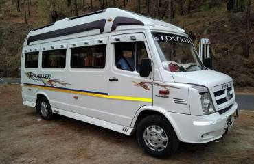 12 Seater Tempo Traveller Rental