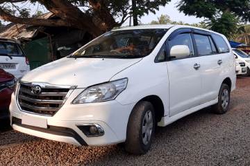 Toyota Innova Car Hire